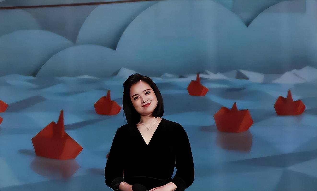 歌手白雪:38岁放弃富豪老公,独自养子,因一次吵架嫁小8岁现任