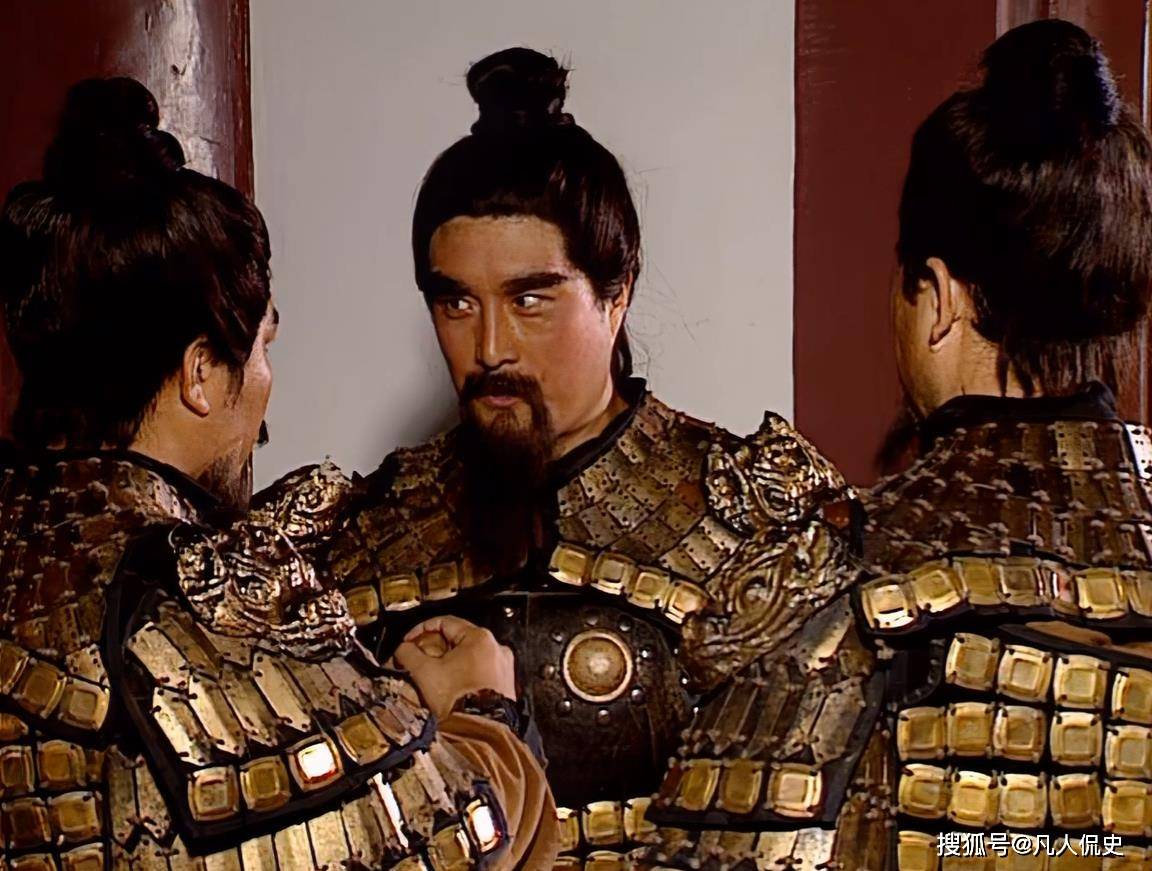他是袁绍帐下顶级悍将,精通羌人战法,马超也得叫他前辈,他是谁_鞠义_公孙瓒_白马义