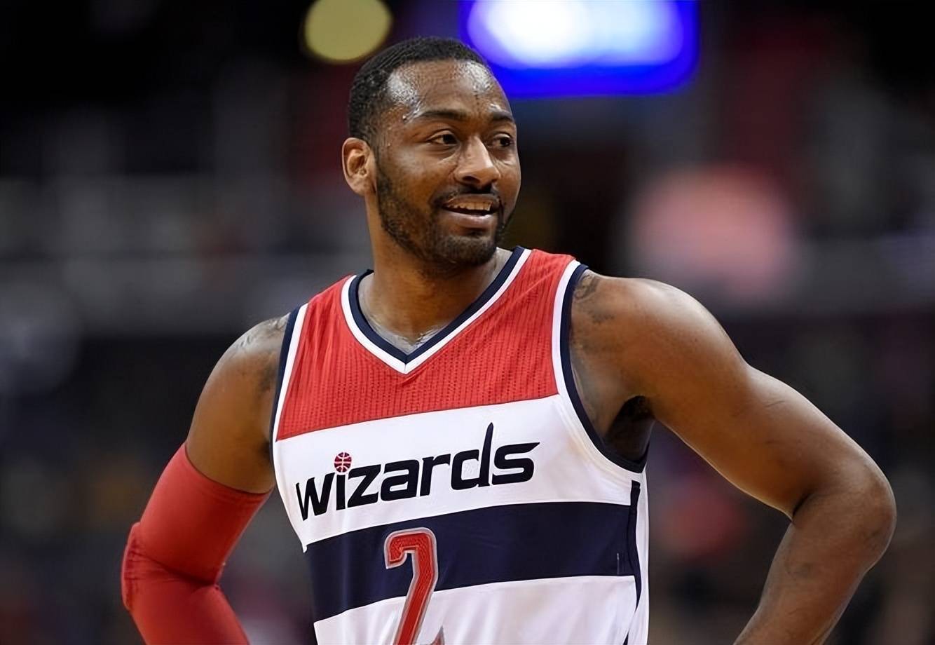 原创约翰沃尔我有时会因伤病感到沮丧但上帝不会不犯错误