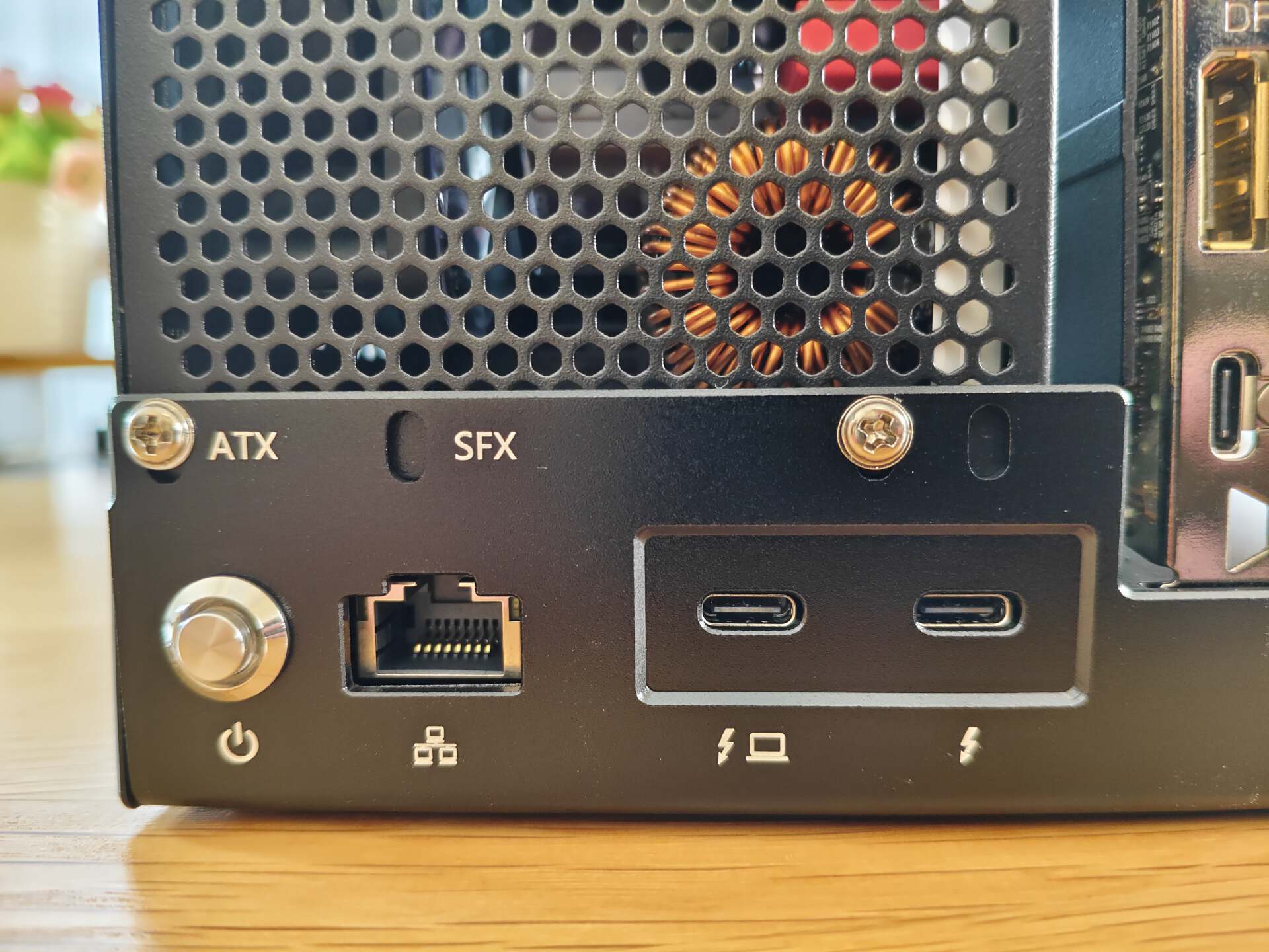 磐镭镭凌LINK S-1 笔记本电脑显卡扩展坞，如何造就笔记本独立显卡拓展