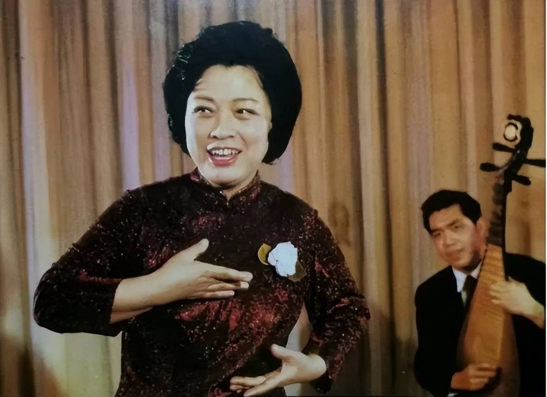 原创歌唱家歌唱家王昆丈夫去世两个月后她也逝世弥留之际解开了心结