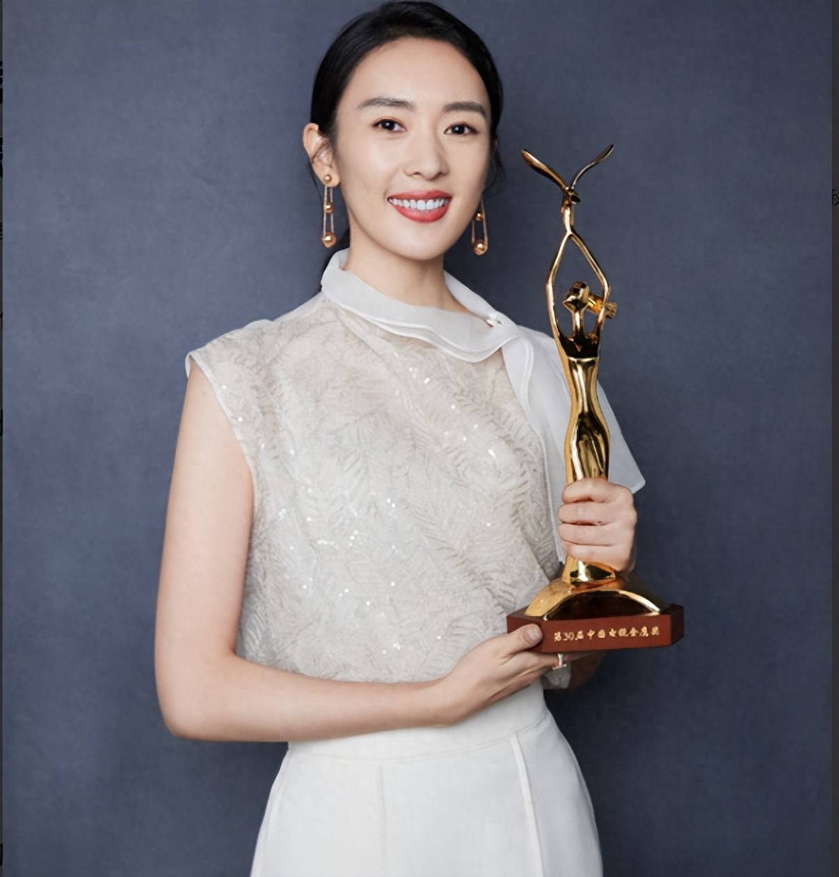 演员童谣:我这辈子最正确的决定,就是因为一句话嫁给了丈夫王冉