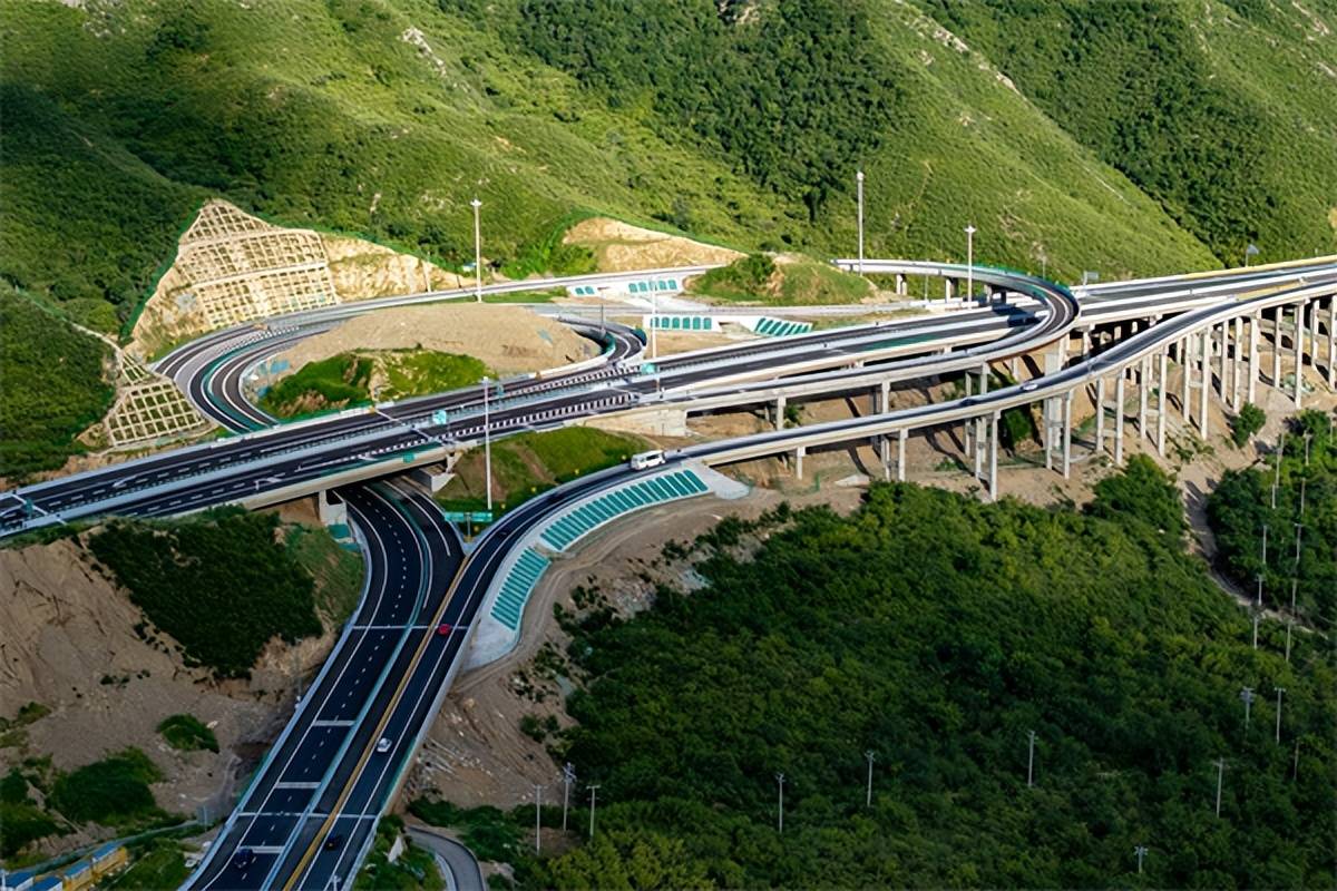 从张家口涿鹿县1小时进京!京蔚高速全线贯通_北京_河北_高速公路