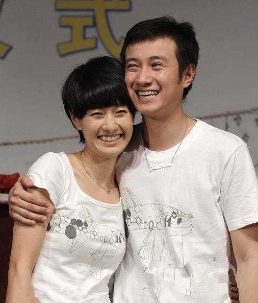 马伊琍与小18岁男友恋情引热议,男方身份被扒,被拿来和前夫对比