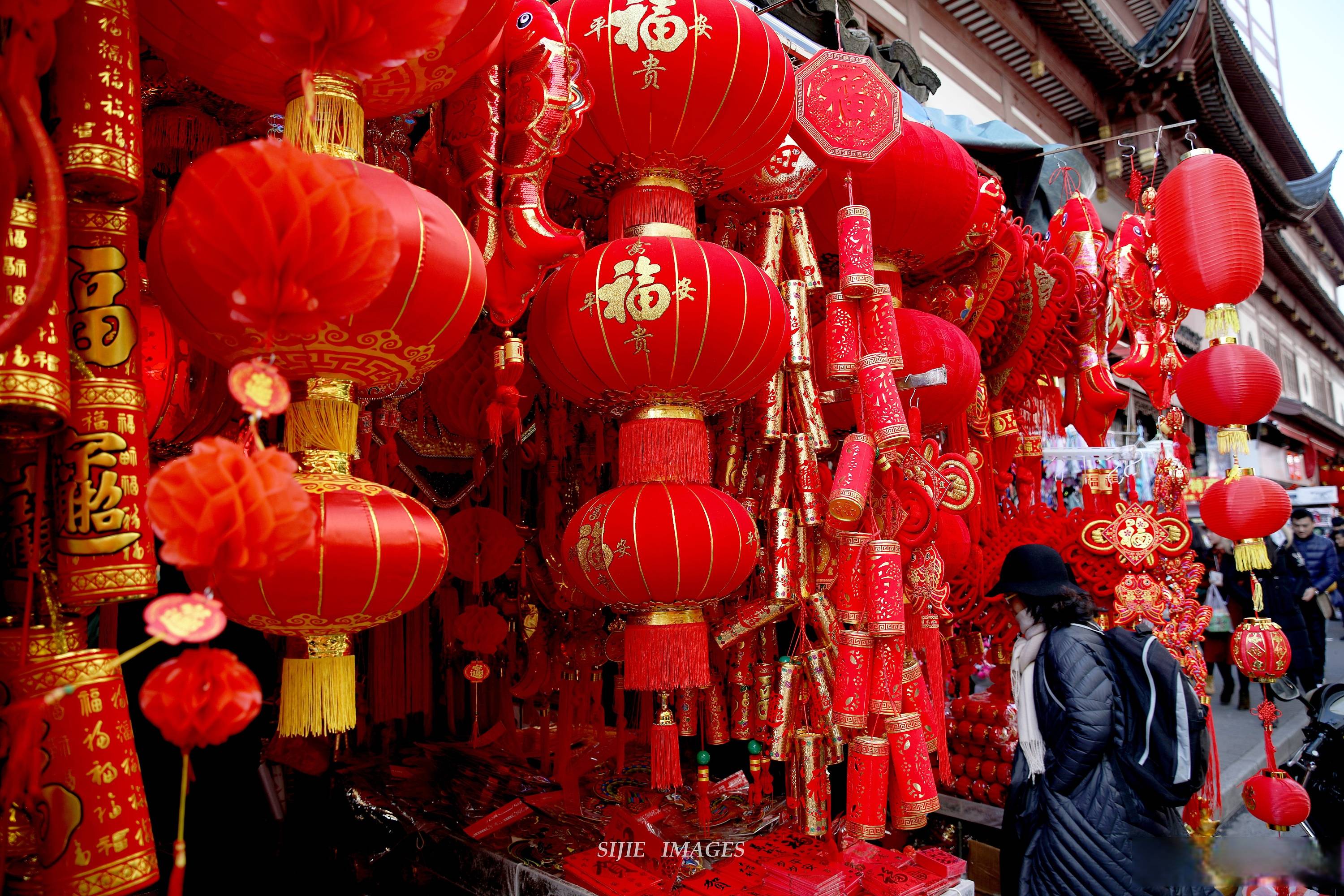 春节旅游哪里好玩(春节旅游哪里好玩?)