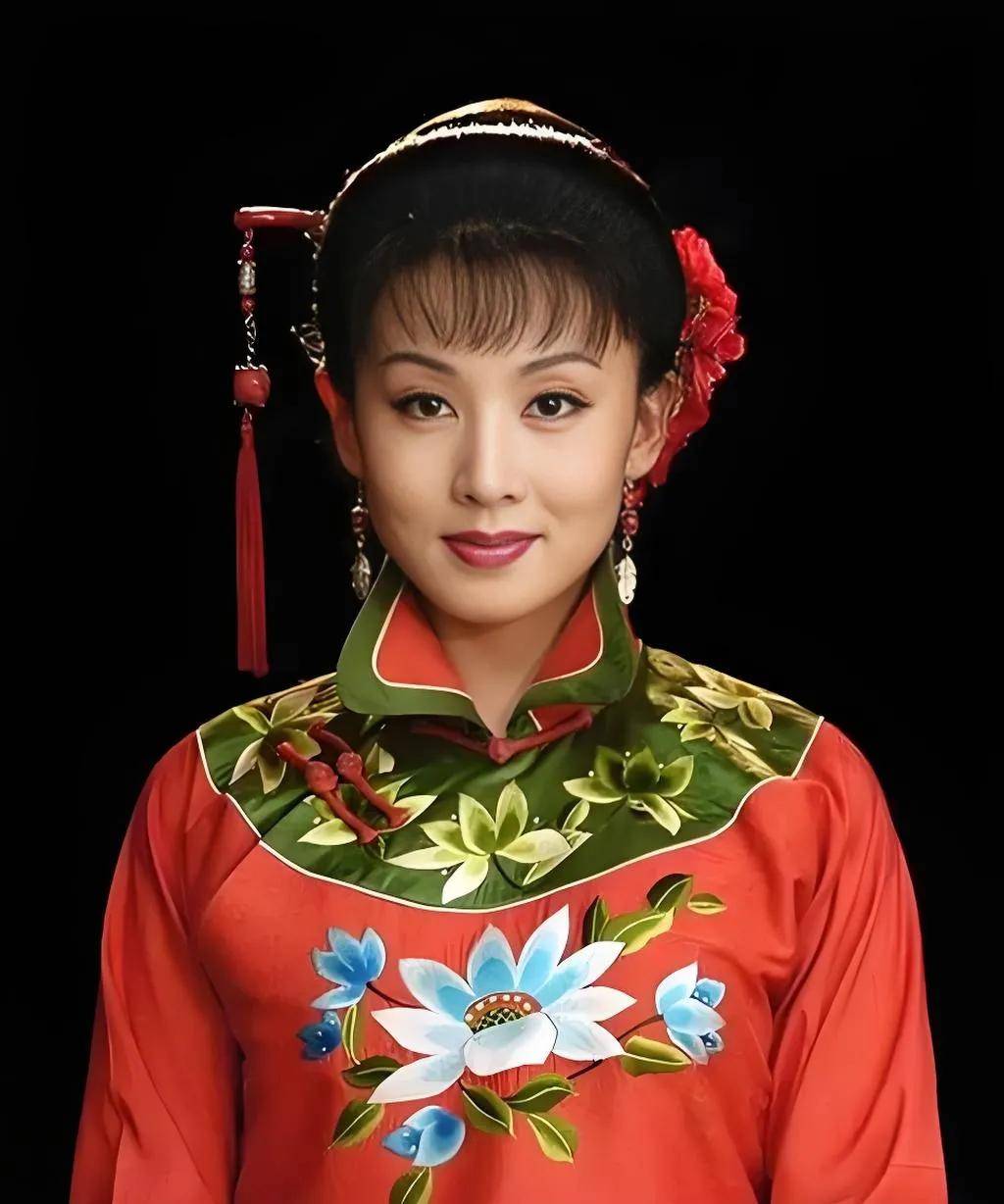 黄梅戏演员韩再芬