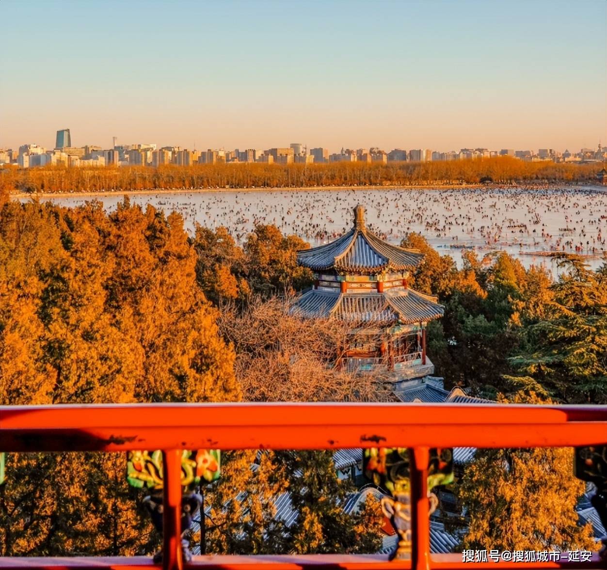 北京精华景点打卡路线,北京旅游五天四晚攻略,跟团五日游报价_Day_天安门_朋友