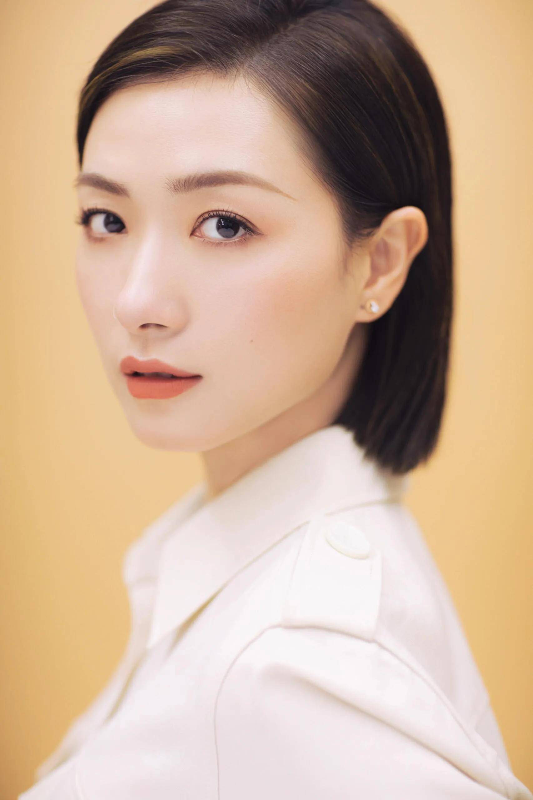 内地女明星万茜