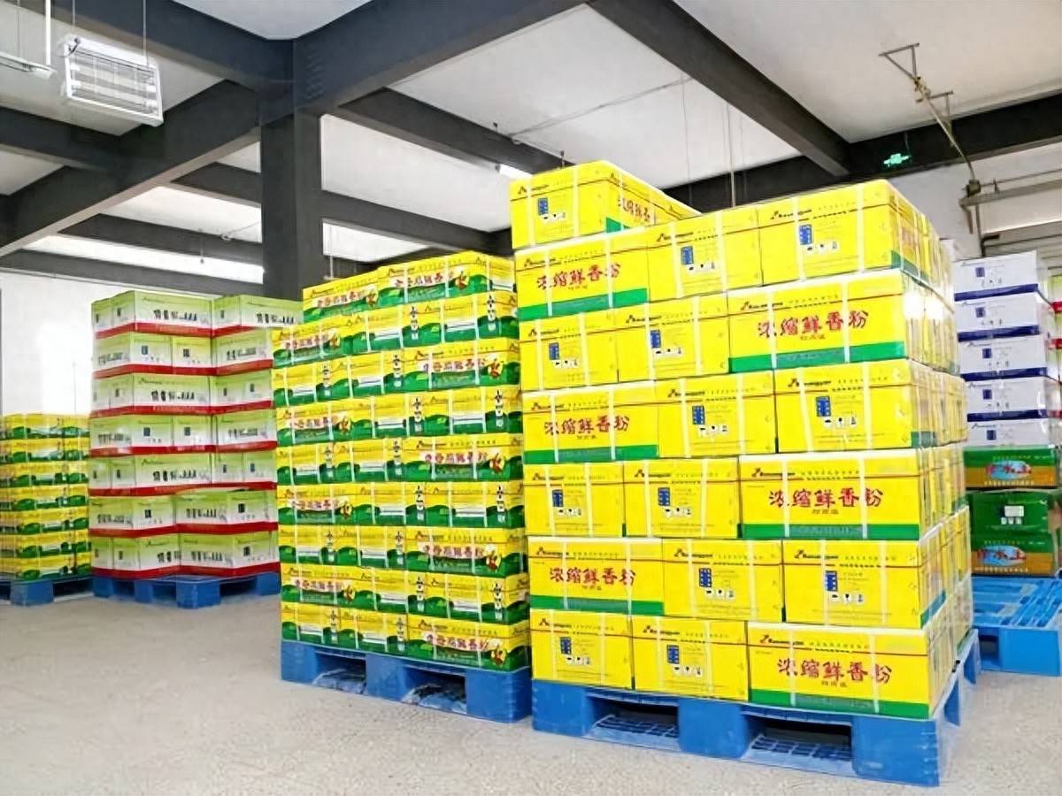 这种码放方式有多种类型,主要包括纵横交错式,正反交错式和旋转交错式