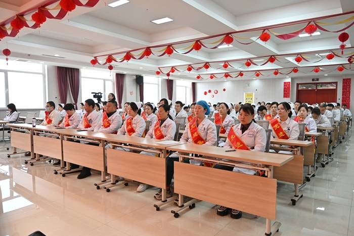 盂县中医医院大会：表彰先进，布局新一年工作，盂县中医医院：年度工作会议聚焦发展