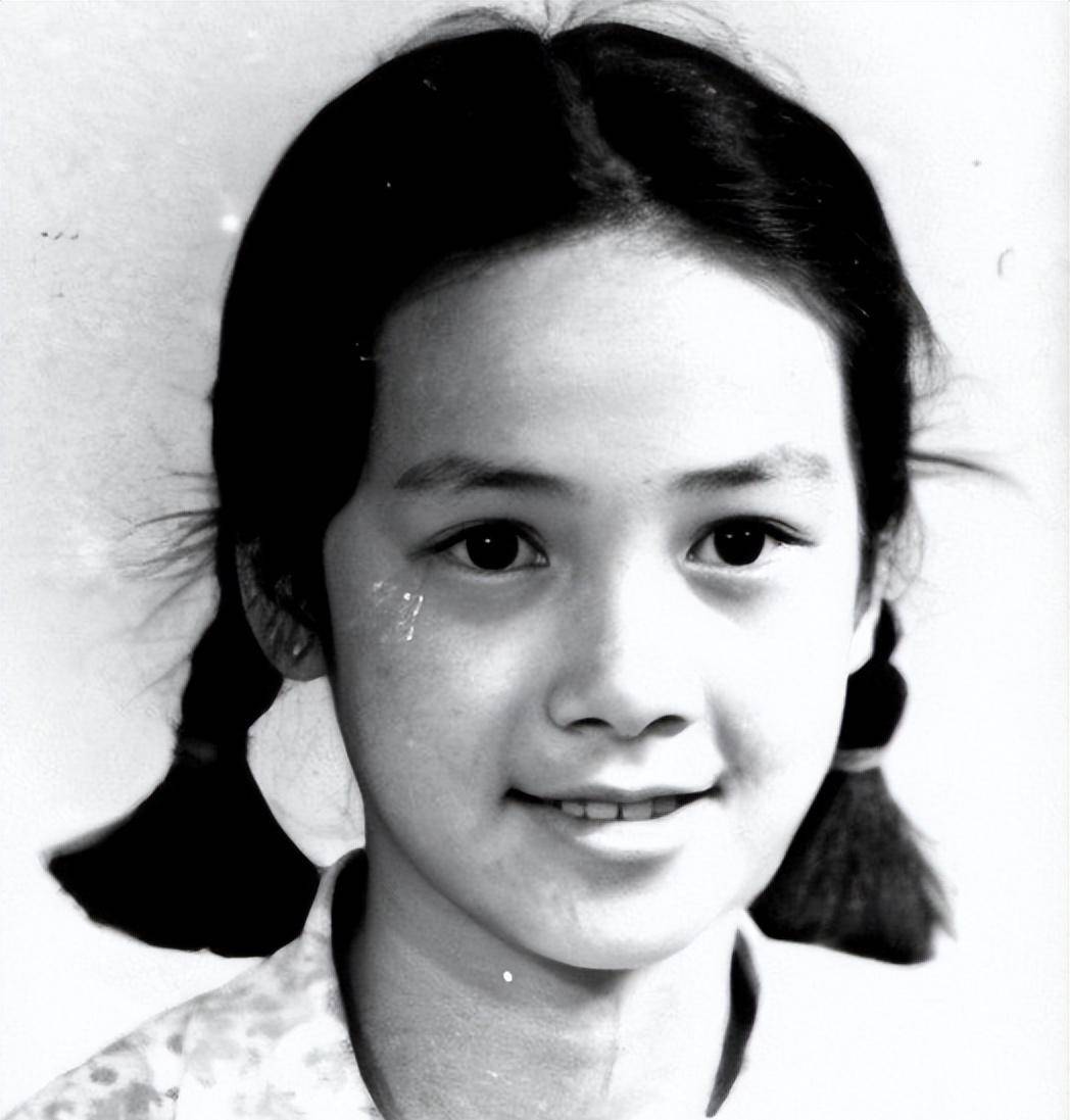 蒋雯丽遭背叛却不离婚一招制胜顾长卫现在现身国外家庭稳定