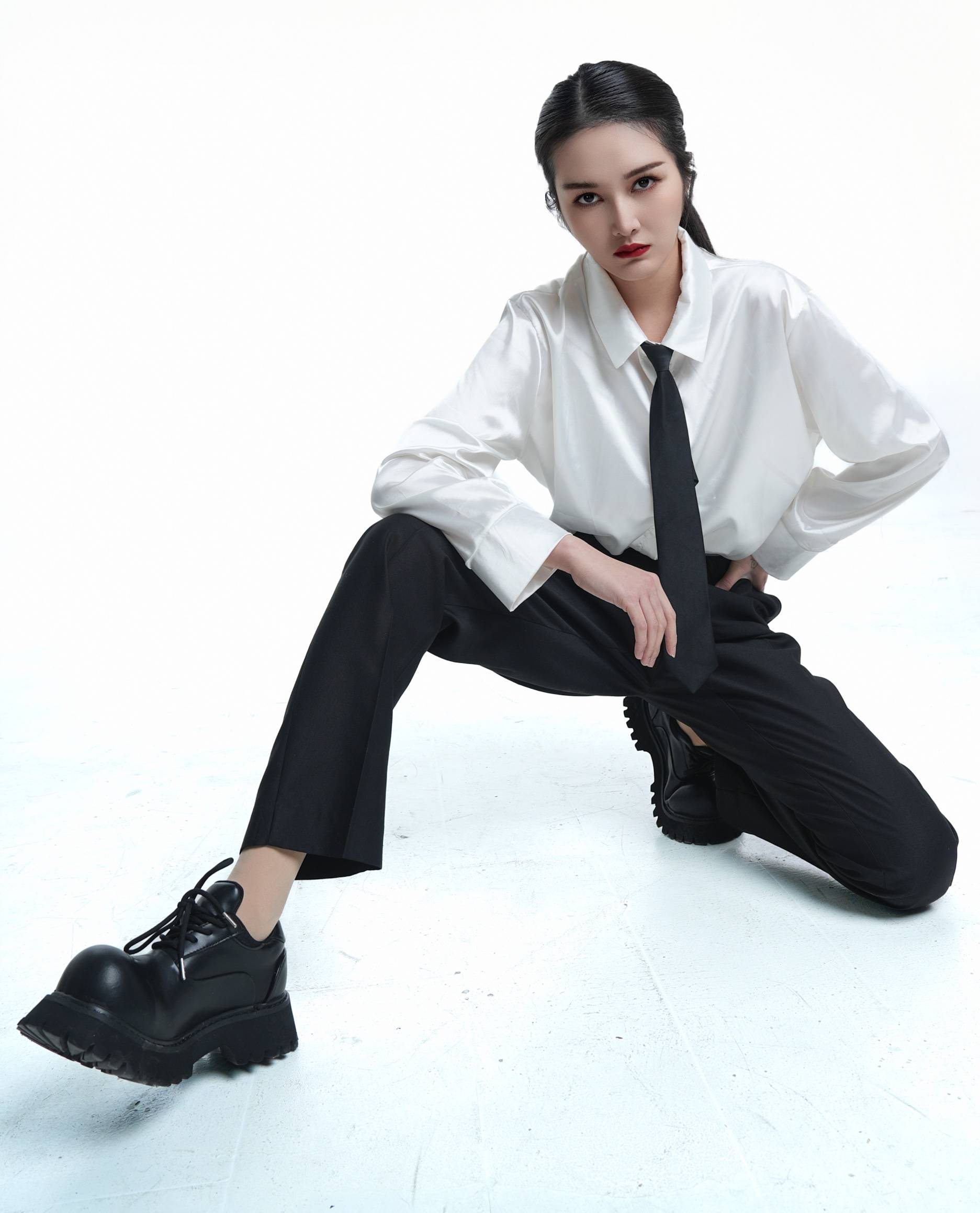 2025年时尚摄影师李东道,杂志风格作品