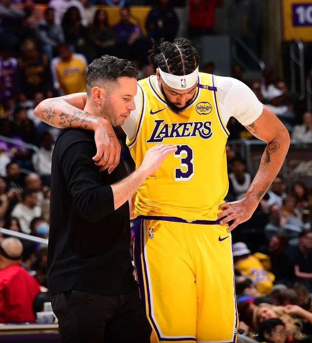 湖人惨败76人,佩林卡压力山大,四大困境亟待解决!