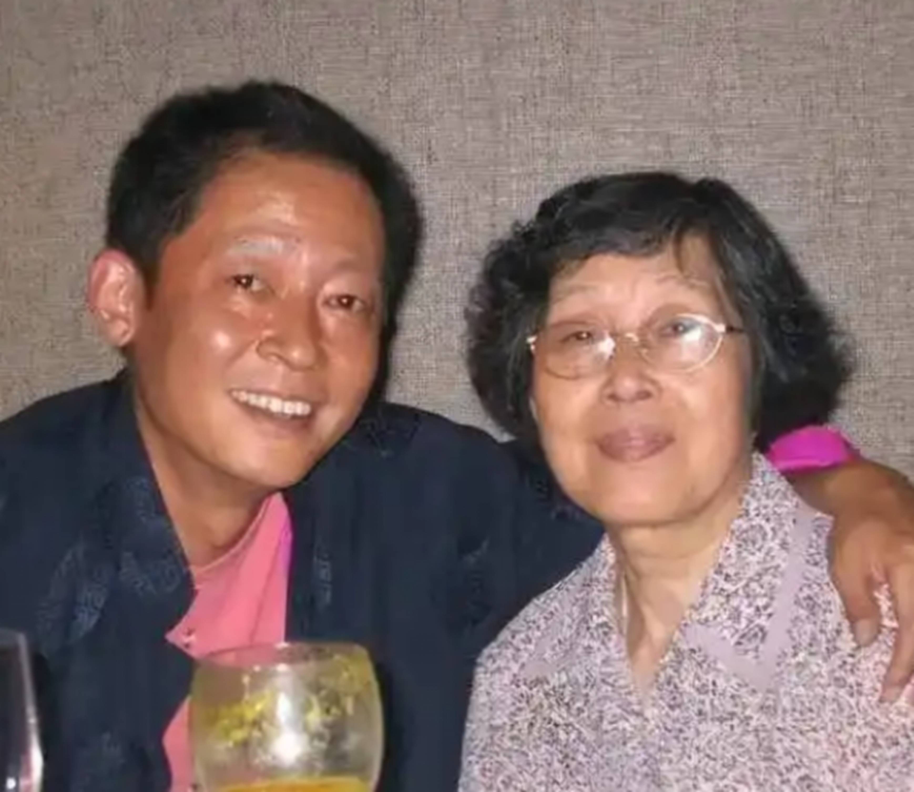 守寡多年的妈妈和儿子关系处理