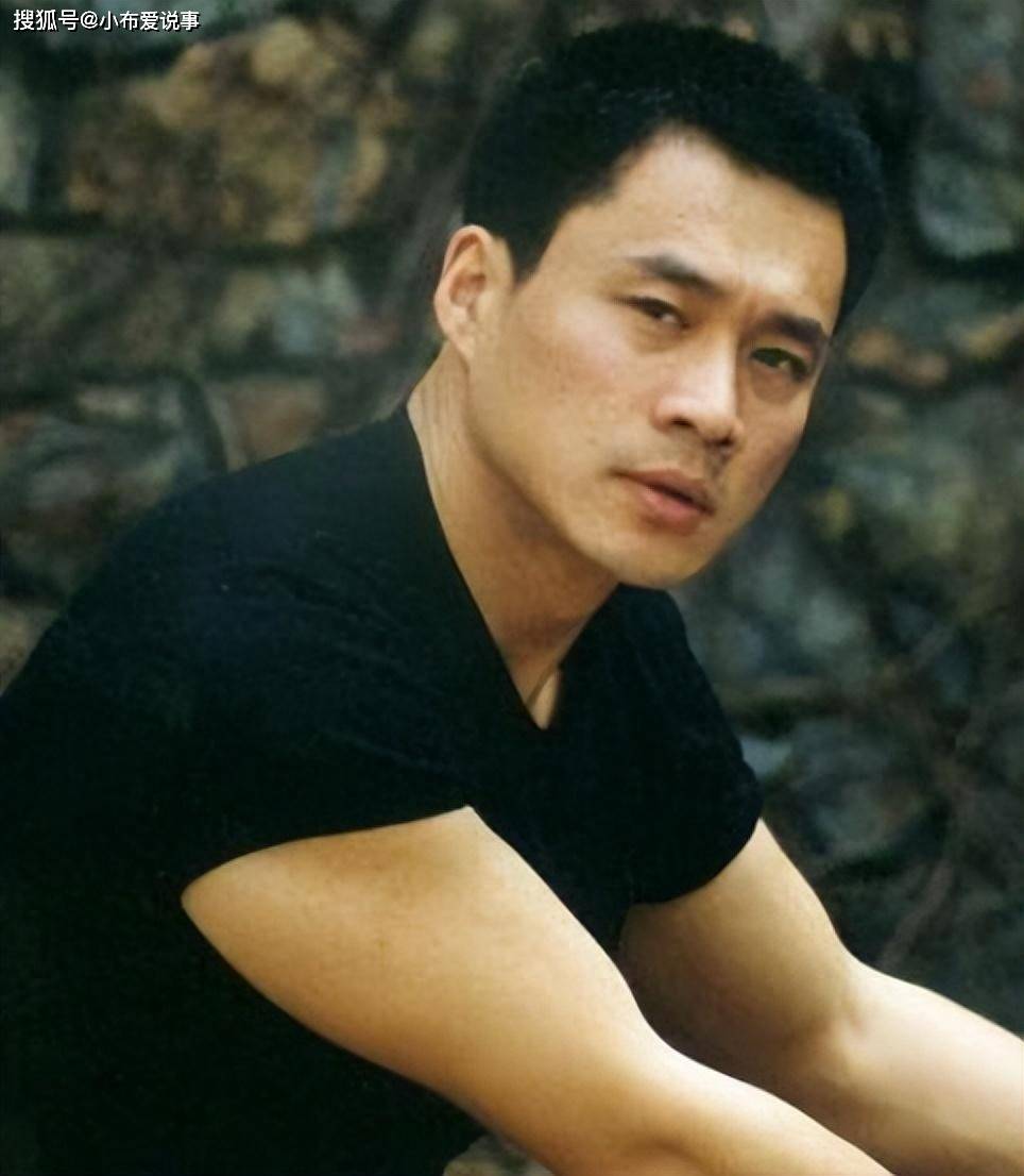 两次拒绝王思懿,对患癌发妻不离不弃"武松"丁海峰有情有义