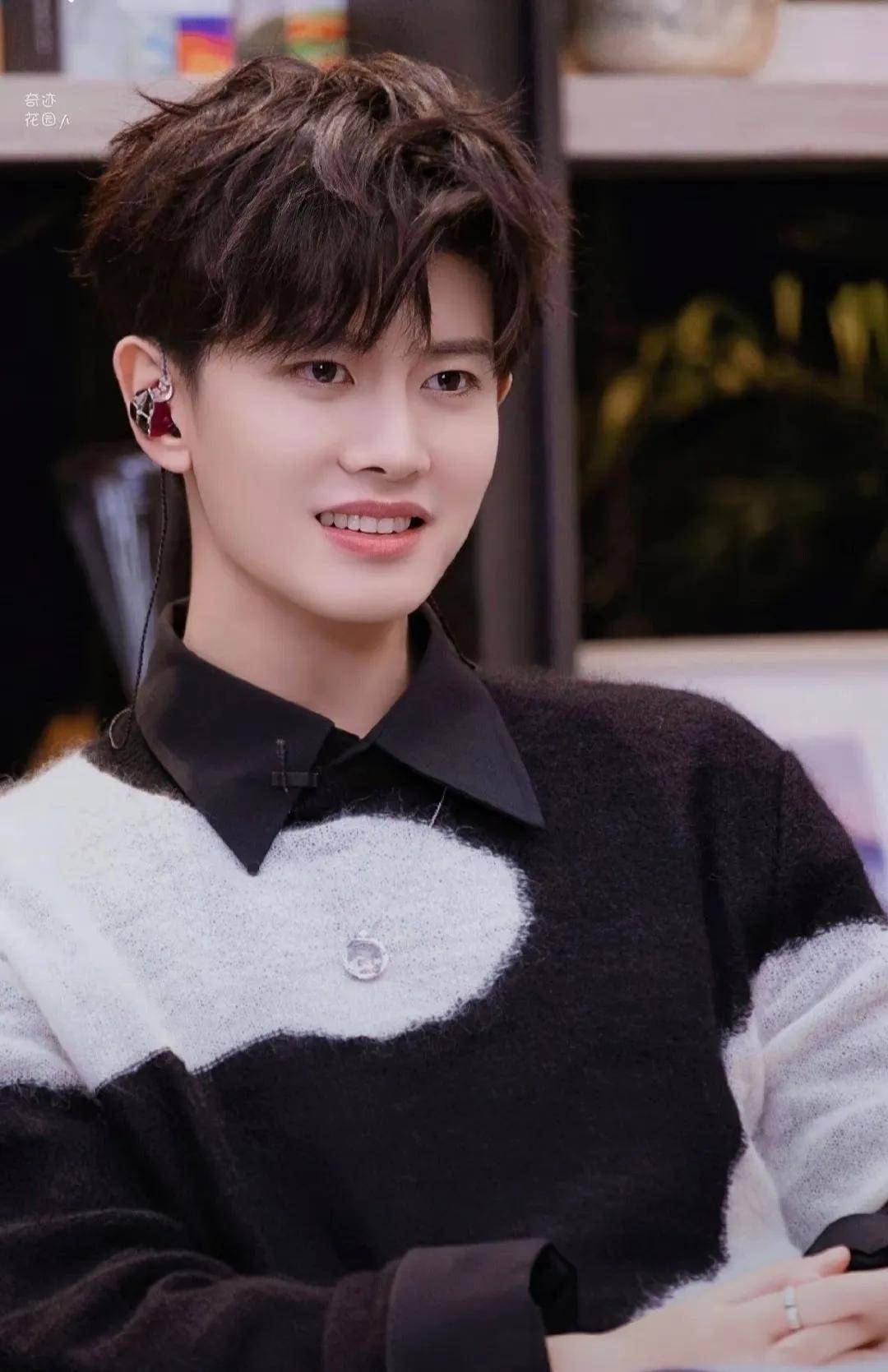 任嘉伦专属,国超太帅了