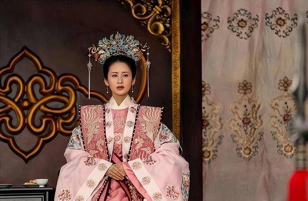 赵匡胤去世时妻子宋皇后年仅24岁,继位的赵光义是如何对待寡嫂?