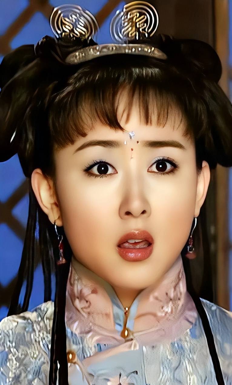 看到胡静老公的资产,才懂她为何嫁大12岁"老男人"毫无怨言