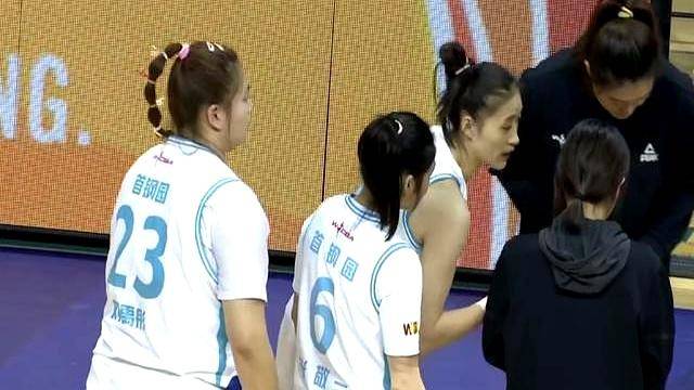 CBA收官战:北京女篮惊艳蜕变,令人拍手称奇!_比赛_王雪朦_王依婷