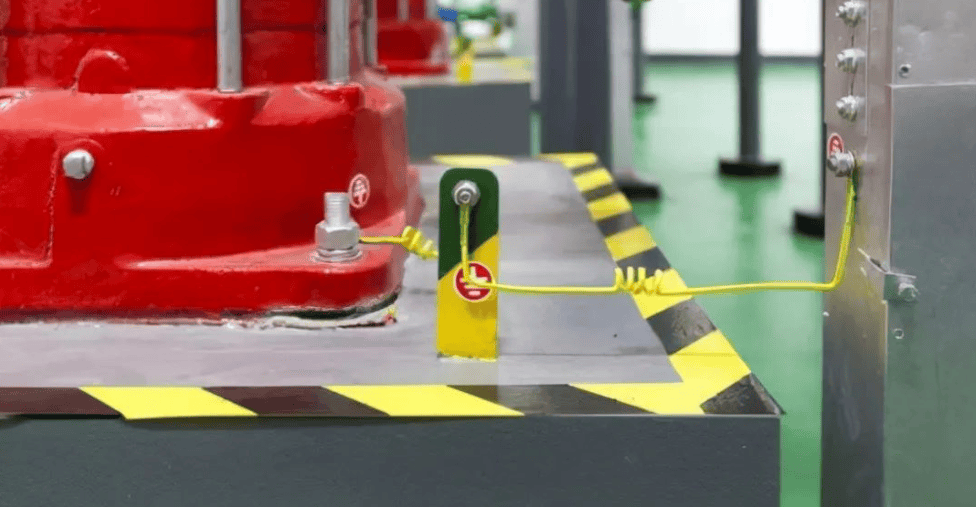 为什么电机外壳要接地?接地接在什么位置?