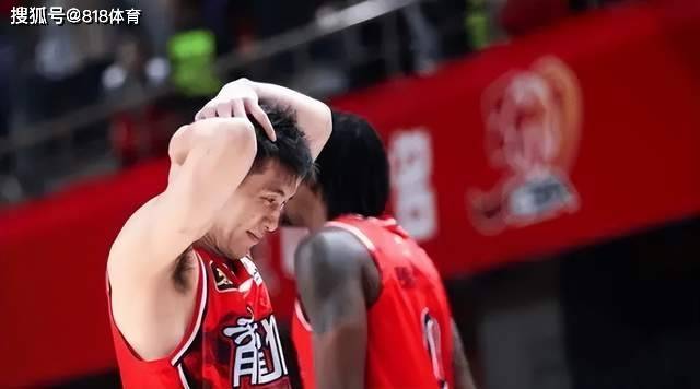 心酸!郭艾伦因眼伤错过全明星,病床上发推:又浪费了一年全明星!