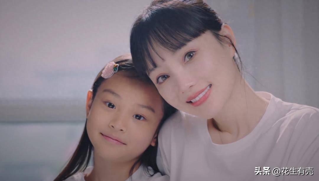 深扒后才发现,李小璐才不是甜馨的"滑铁卢",而是最爱甜馨的人