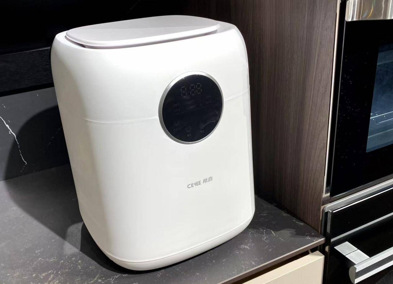 希亦、dailyneaty、小米、觉飞内衣洗衣机怎么样?决赛圈测评来袭