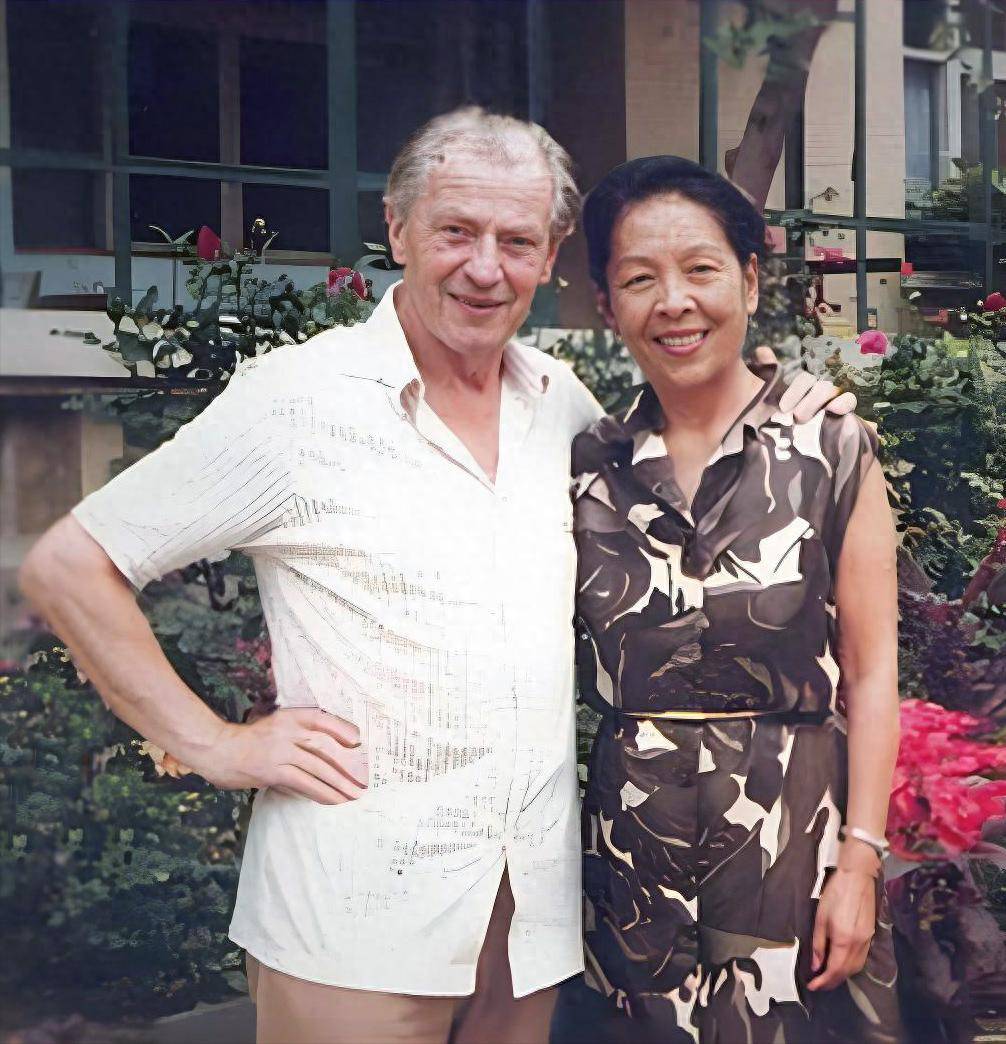 中国舞蹈之母戴爱莲:两婚两离,晚年照顾初恋男友
