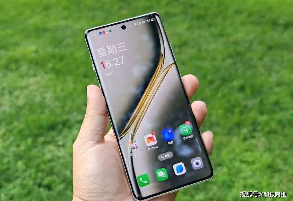 一加Ace3Pro：性能、屏幕、拍照全能，价格却大跳水！，一加Ace3Pro：高性价比24GB运存旗舰的崛起