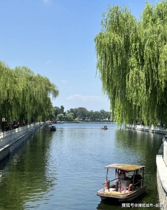 适宜老年人旅游的地方(适合老年人去的旅游景点有哪些)