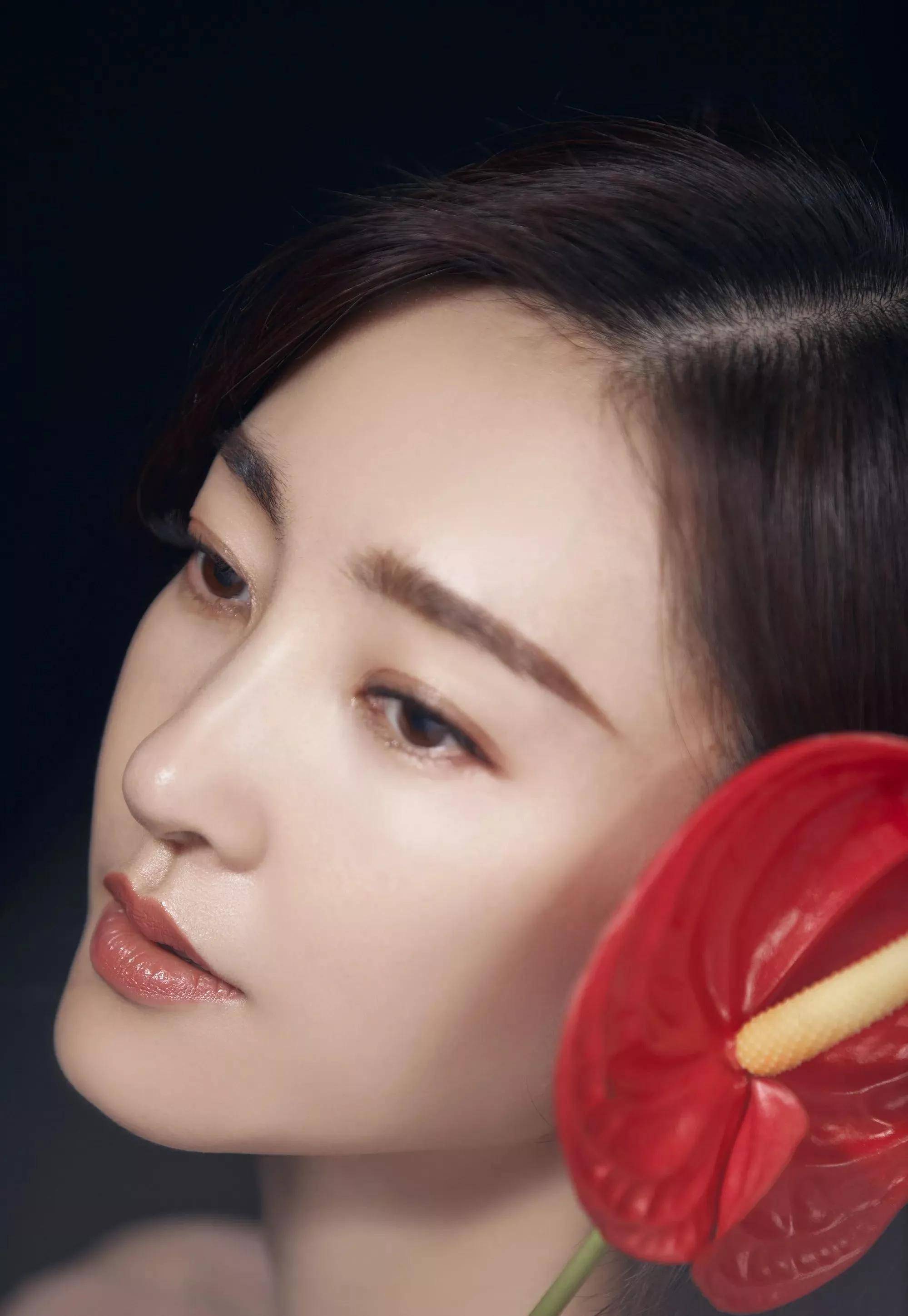 30位女明星绝美写真,我最喜欢的前三位排名如下,你们呢?