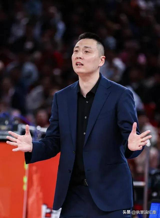 原创            客场挑战上海，许利民三句话定方向，范子铭与翟晓川心意相同