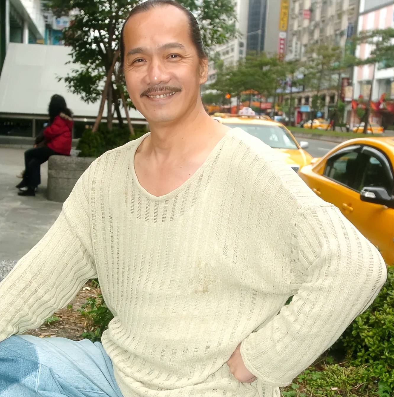 张振寰