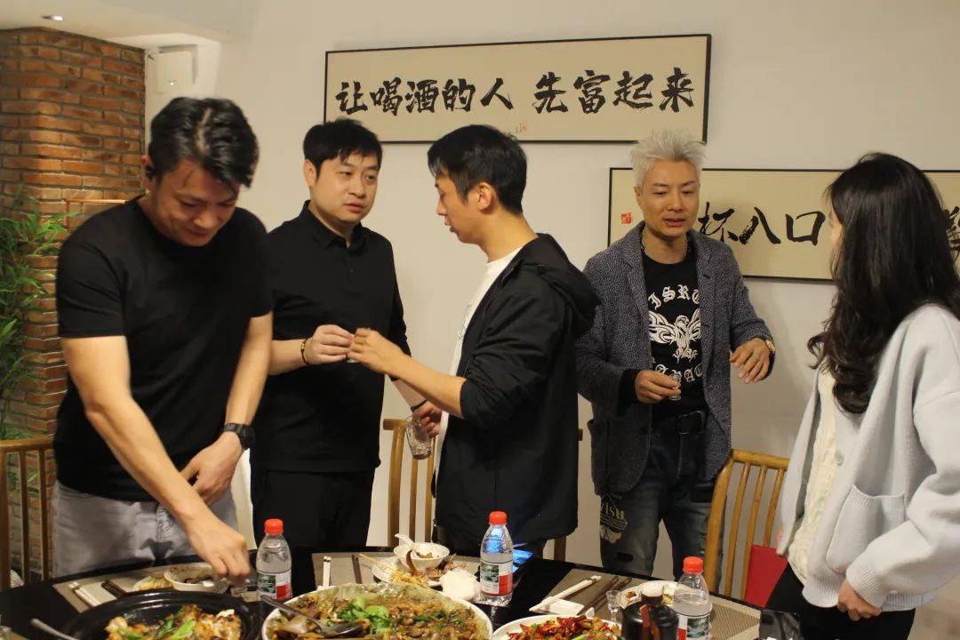 人才会“故交新知 携手共赢”会员日活动圆满举行，“故交新知 携手共赢”：人才会会员日活动增进会员情谊与合作