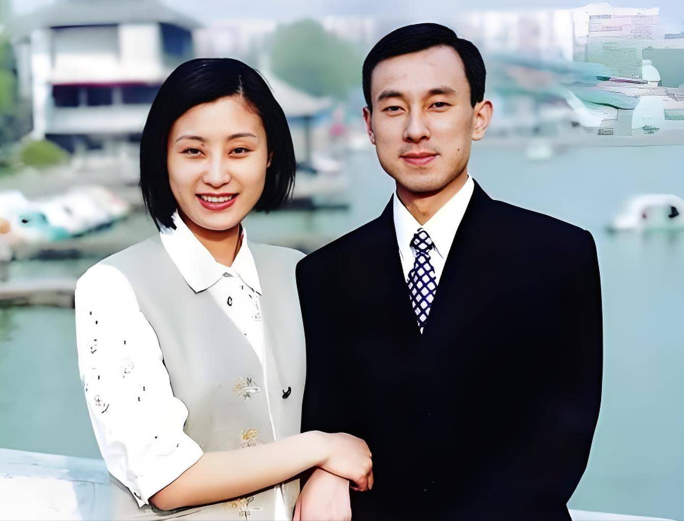 京剧名家张火丁：走红后在单位受排挤，富豪丈夫离世后她现状如何_张火千_自费生_戏曲