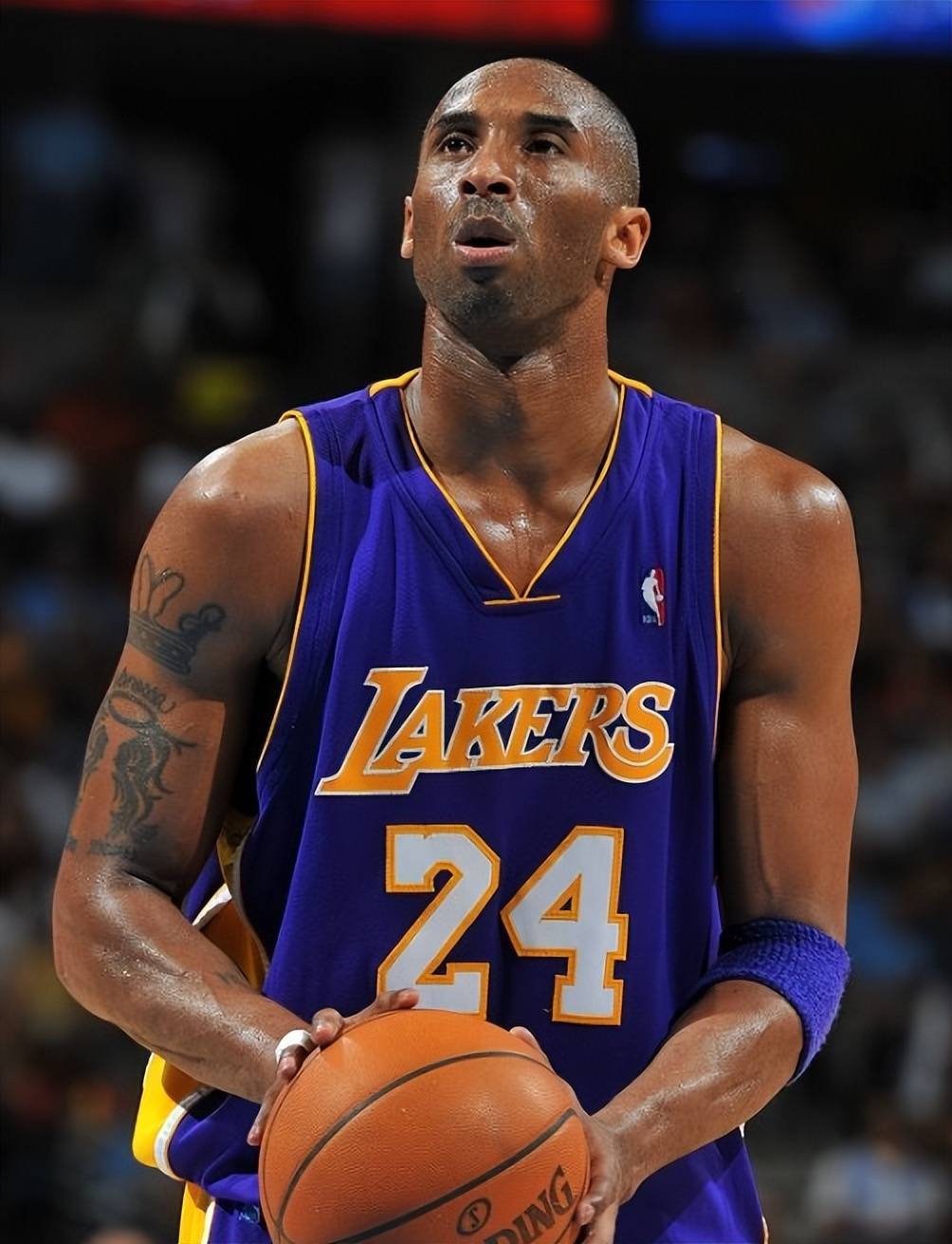 "我才微微出汗,你就累吐了",盘点nba历史5大体力怪