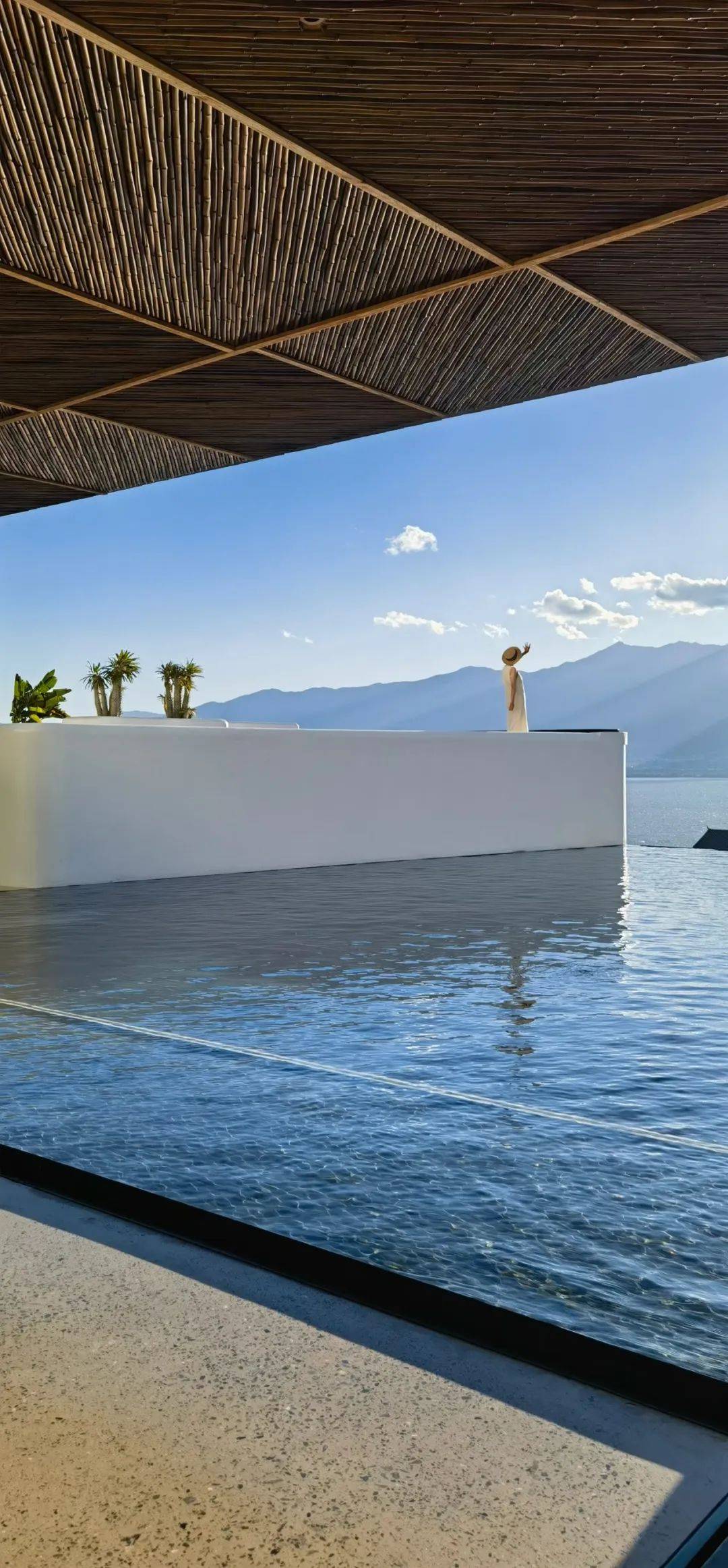 云南凡尘半山酒店更新篇:fufini 微水泥,墙地一体的诗意融合