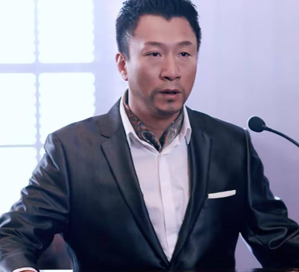 《全民目击》:一场庭审揭开三重迷雾,法律与亲情谁能胜诉?
