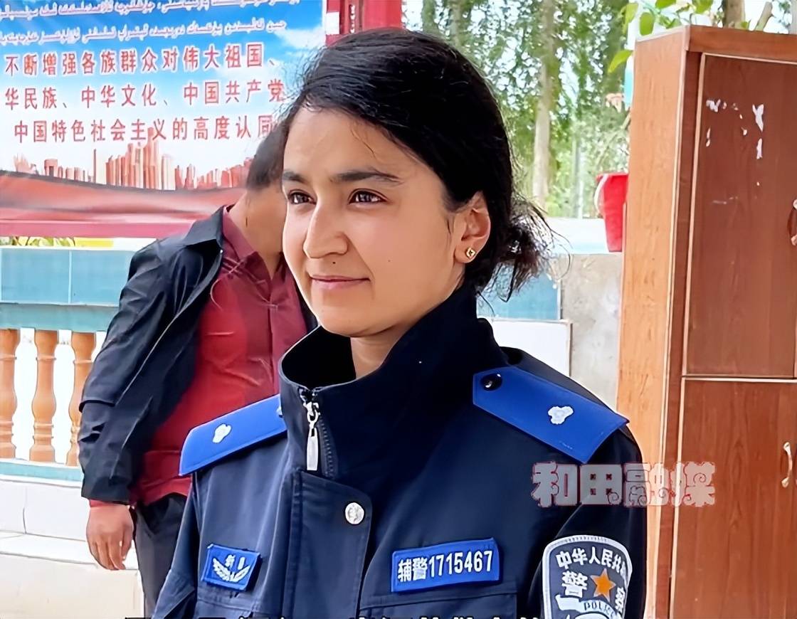 新疆女辅警救人最新后续已返岗1万奖金全捐出网友呼吁转正