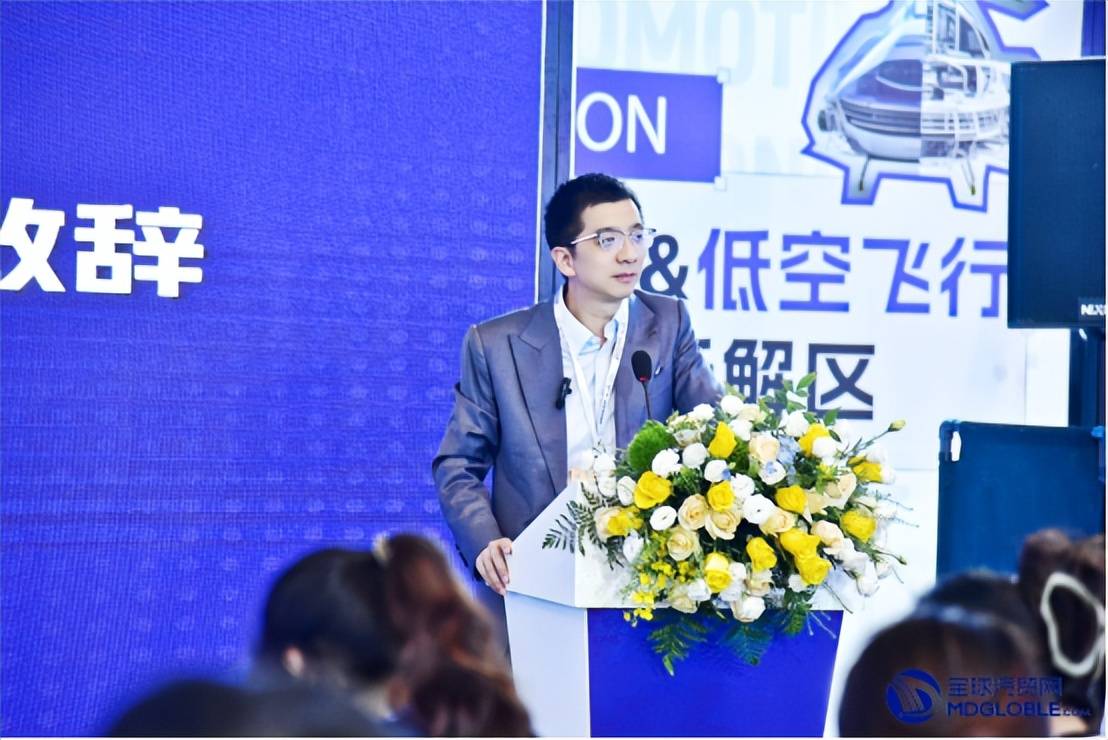 极氪科技集团副总裁朱凌博士:智慧灯幕如何赋能人车交互生态_搜狐汽车_搜狐网