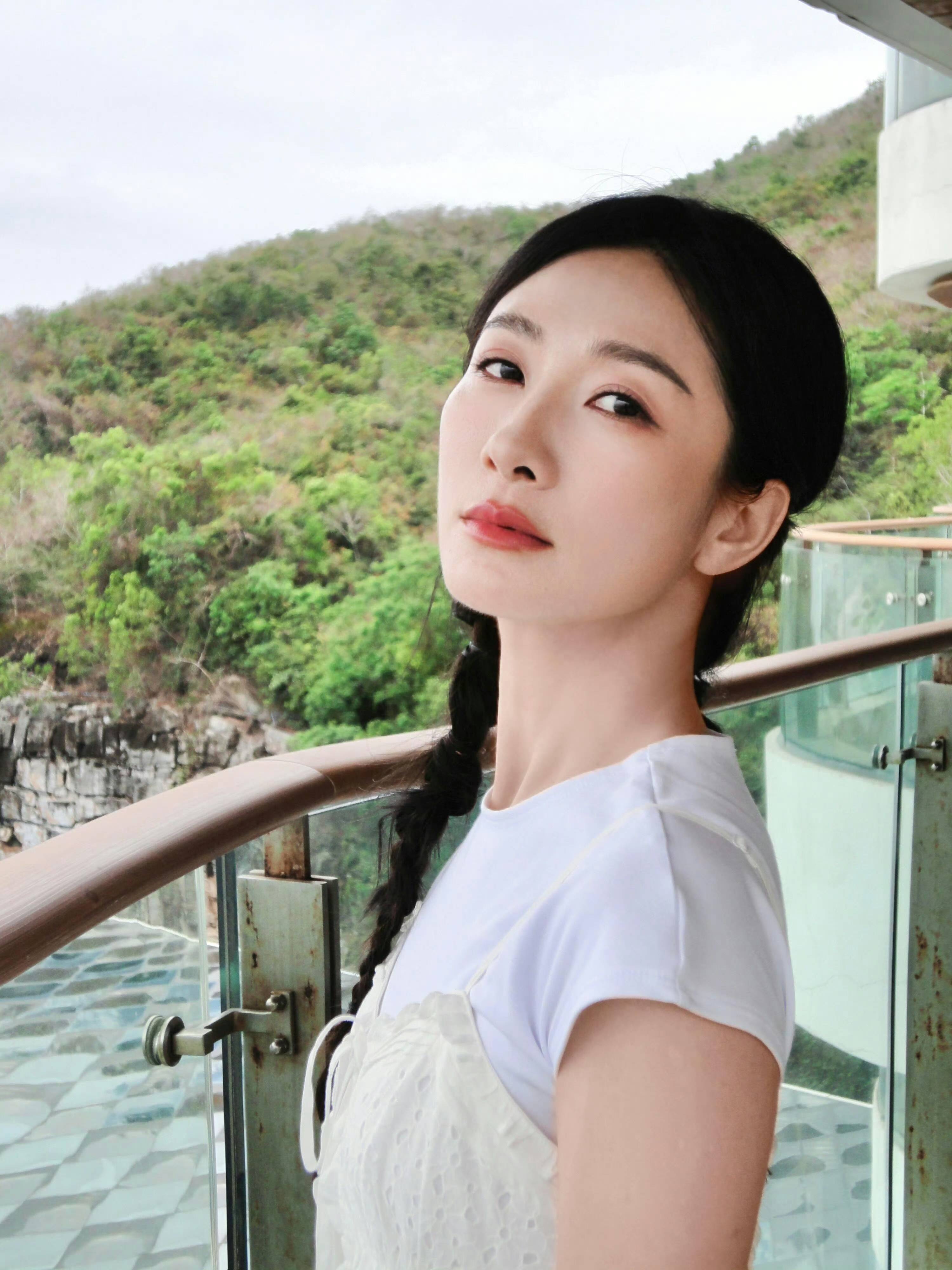 《甄嬛传》最被低估的颜值!陶昕然素颜照曝光:这才是真·抗衰老