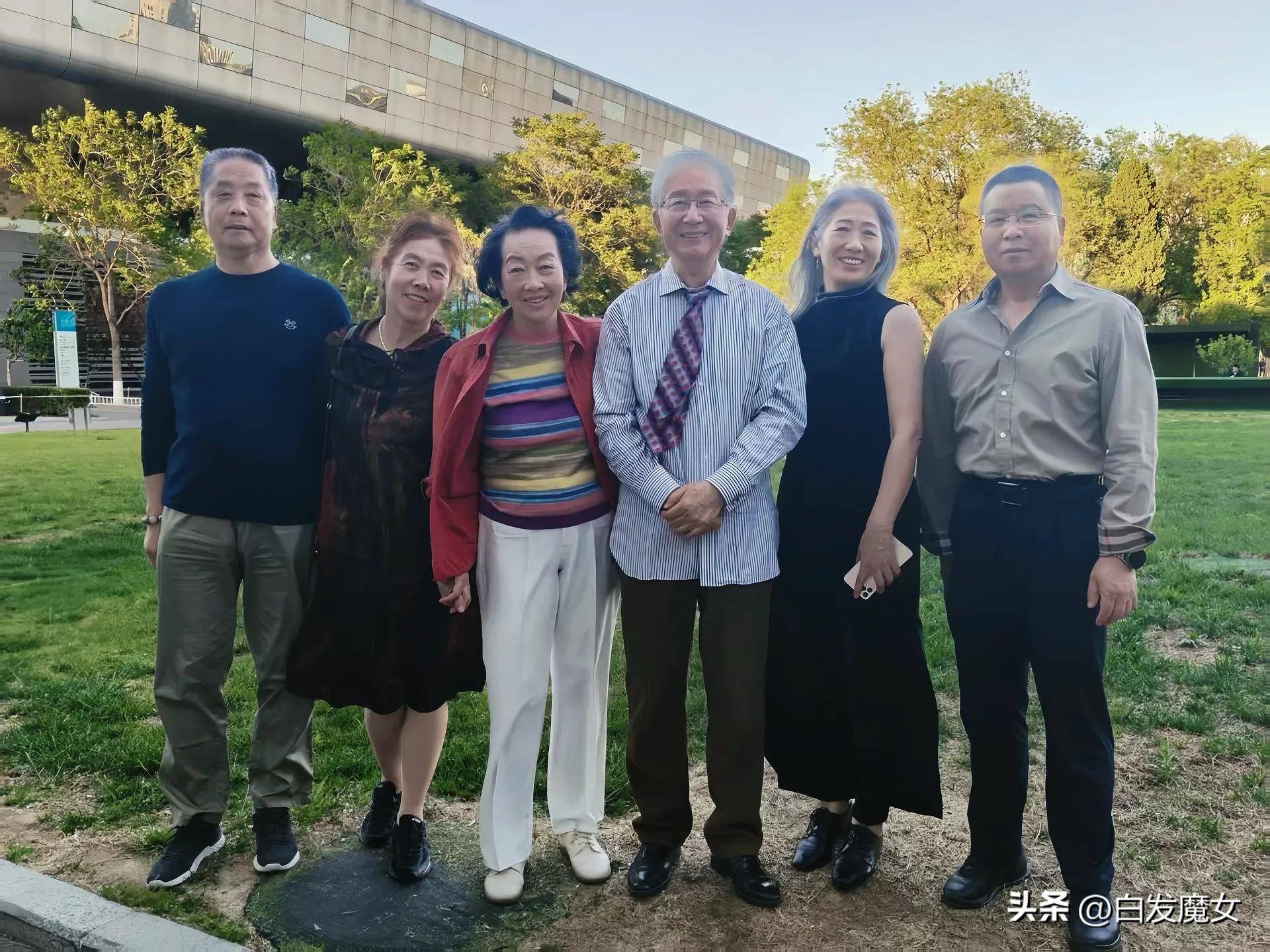 我和老公,去北京见我的偶像陈铎老师,幸运的事是的机会合照留念