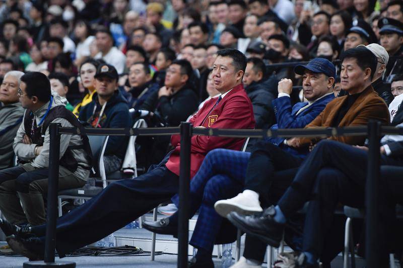 光去表扬没有意义！ 王治郅指出杨瀚森最大问题