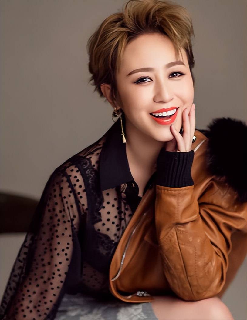 是金子就会发光,与沈腾"分道扬镳"的马丽,打破了刻板印象