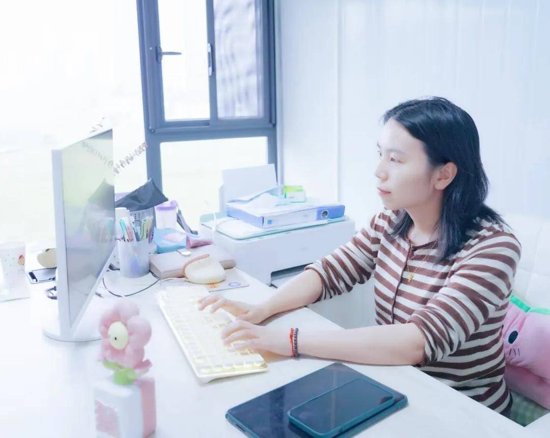 从媒体人到电商达人的转变 - 访九江熊羊鹿电子商务有限公司总经理张璐