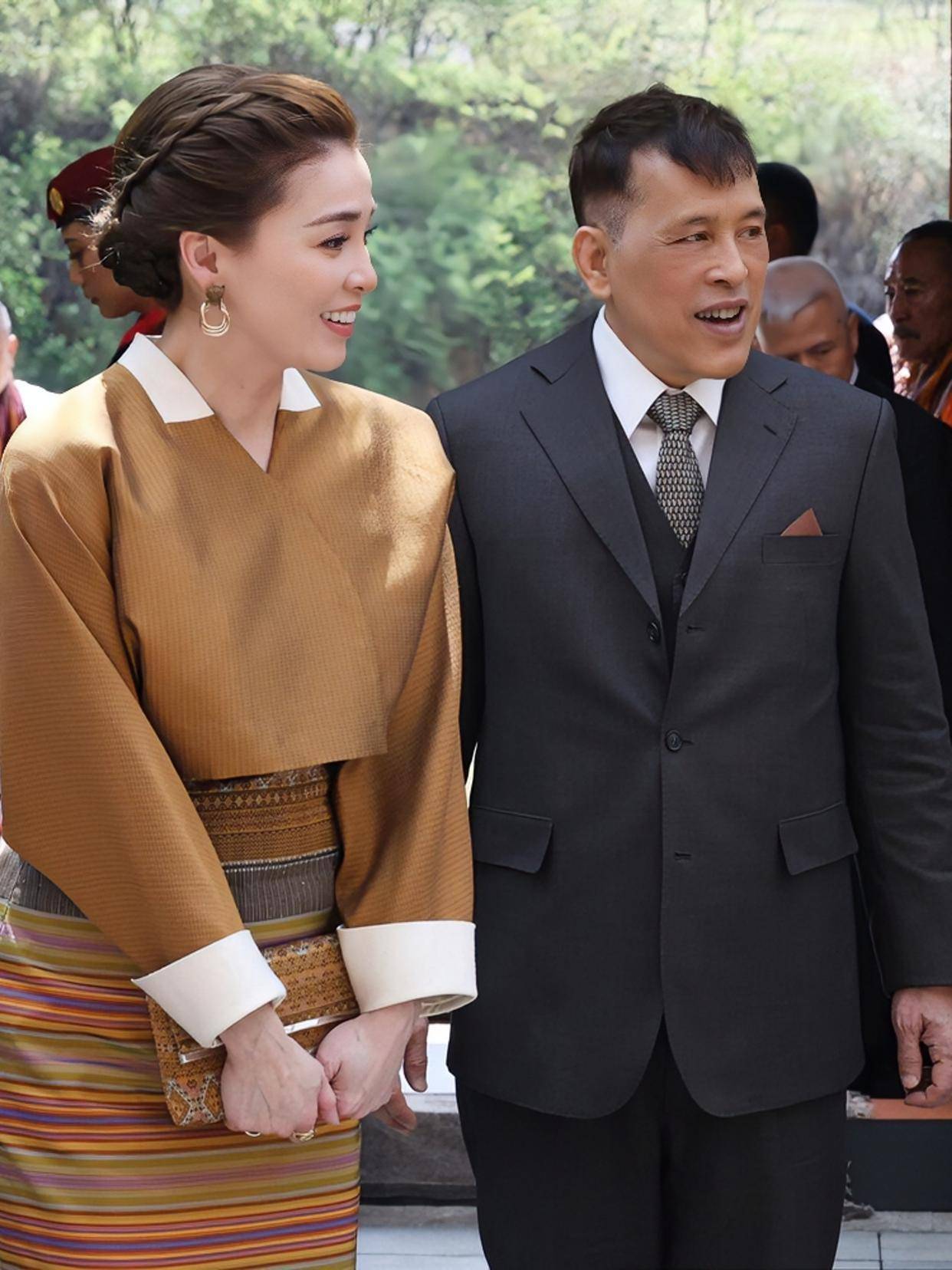 Scotto：黄蜂助教约什-朗斯塔夫是太阳新主帅候选人之一