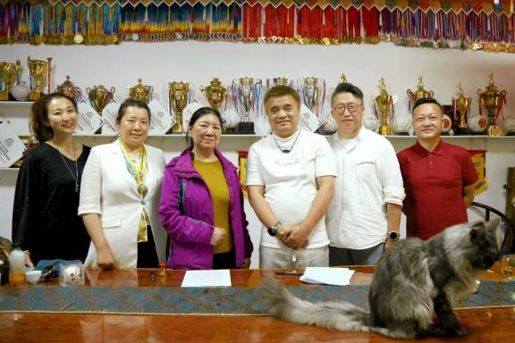  北京市希望公益基金会与中国强棒项目签署战略合作协议 共推困境儿童体教融合新征程