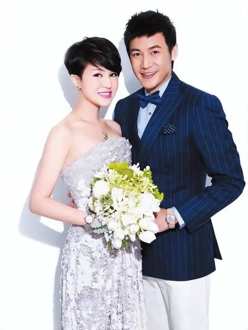 陆毅郭京飞,各火10年,这对姐妹花赢麻了