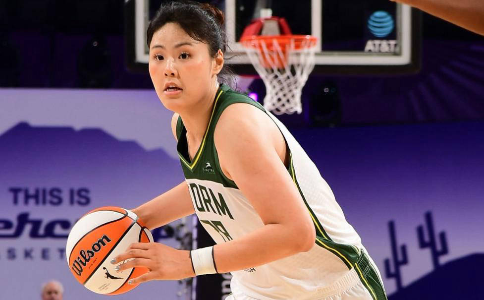 WNBA焦点战：西雅图风暴挑战明尼苏达山猫，李月汝战术调整引关注