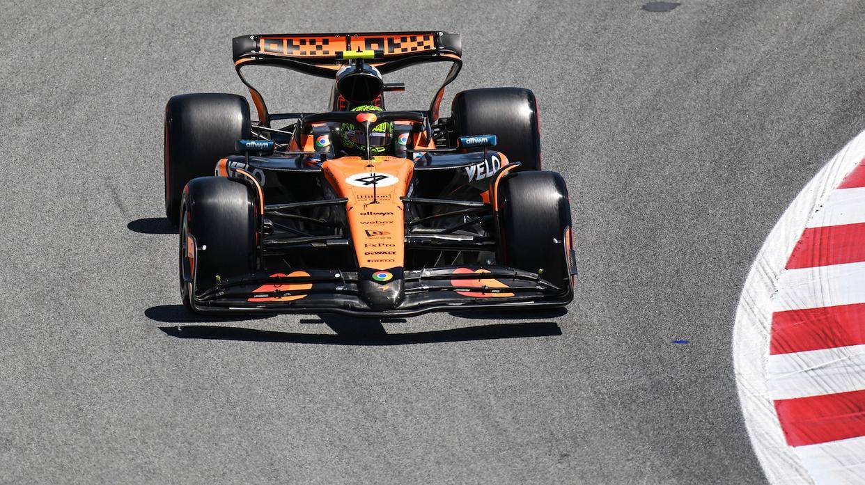 F1西班牙站：诺里斯领跑自由练习，维斯塔潘与汉密尔顿紧随其后